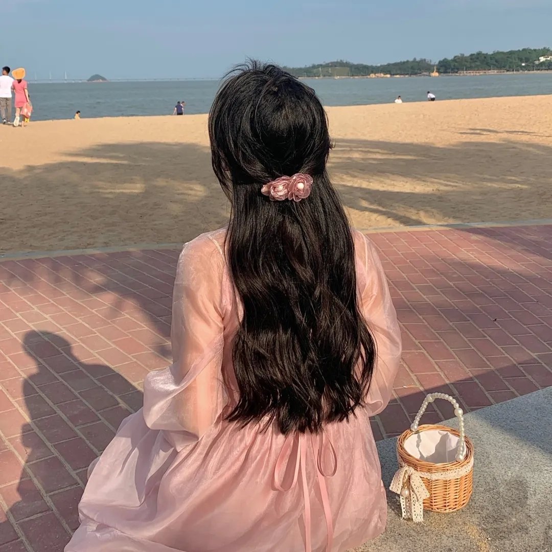 深夜加油站遇见大逃杀
